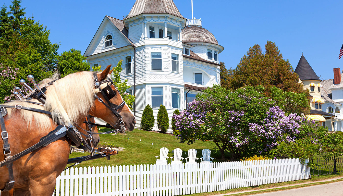 Mackinac Island Tourism identified a need for a refined, laser-targeted digital campaign that would increase site traffic and conversions on mackinacisland.org.